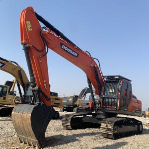 Excavatrice d'occasion Doosan DX300 99% NEUVE EN VENTE, CHARGEUSE SUR CHENILLES EN STOCK POUR LA VENTE, année 2024 - Product Image 4