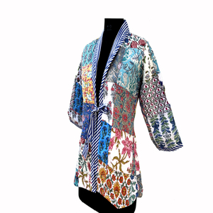 เสื้อแจ็คเก็ตผ้าฟลีซสำหรับผู้หญิง ลายพิมพ์บล็อกอินเดียแบบดั้งเดิม ระบายอากาศได้ดี ติดกระดุม กลับด้านได้ เสื้อโค้ทฤดูหนาวแบบสั้น - Product Image 5