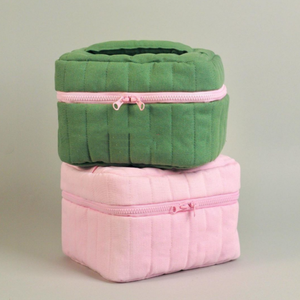 Borsa Cosmetica Personalizzata OEM in Velluto Trapuntato con Cerniera, Motivo a Fiocco, Manico Morbido, Durevole, Grande Capacità, Multiuso - Product Image 6