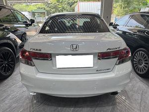 Honda Accord d'occasion haut de gamme 2011 2.4L <span class=keywords><strong>EXL</strong></span> Navi Blanc Berline de taille moyenne Véhicule d'occasion fiable à vendre - Product Image 4