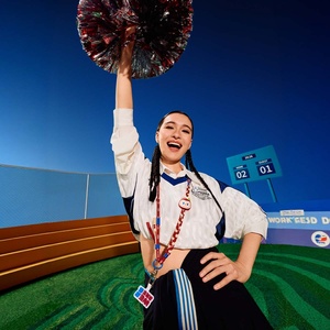 POPMART Labubu the MONSTERS FIFAA SERIES Long Lanyard Blind Box Lovely Soccer <span class=keywords><strong>Ball</strong></span> Pendant Bag Charm Keychain Present - Product Image 5