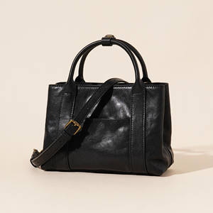 Sac à main en daim vintage populaire et relaxant, grande capacité, imperméable, idéal pour l'été, les trajets quotidiens et les occasions décontractées, sac à bandoulière simple - Product Image 1