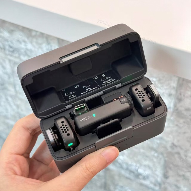 DJI Mic Mini Wireless Mic(2 TX + 1 RX + Charging Case) Compatible with iPhone Android Camera 48H Battery for Vlog Interview Live