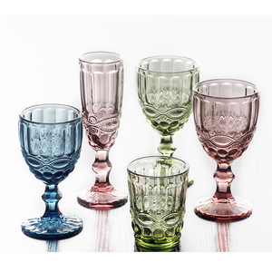 Nuovo Design calice in vetro goffrato colorato Vintage colorato bicchiere da <span class=keywords><strong>vino</strong></span> <span class=keywords><strong>rosso</strong></span> calice <span class=keywords><strong>bicchieri</strong></span> da <span class=keywords><strong>vino</strong></span> <span class=keywords><strong>per</strong></span> bere succo - Product Image 5