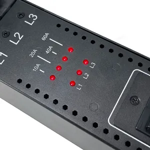 Oit Etl Vermeld 380V 415V 3 Fase Mier T21 Machine Basis Pdu 0u Verticale Installatie 12 Bits P34 Stopcontacten Socket S21 Pdu