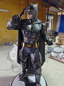 Figura de Acción de <span class=keywords><strong>Batman</strong></span> de Tamaño Real de Alta Calidad en Oferta, Estatua de <span class=keywords><strong>Batman</strong></span> de Fibra de Vidrio de Tamaño Real para Decoración del Hogar - Product Image 3