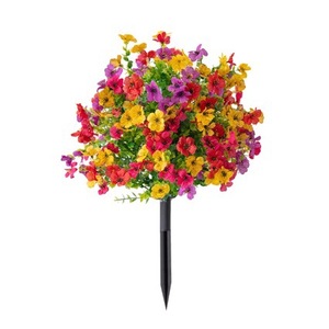 Bouquet de fleurs artificielles Good Time, couleurs mélangées, décoration extérieure, fleurs en soie, piquet de plante, décoration de jardin - Product Image 3