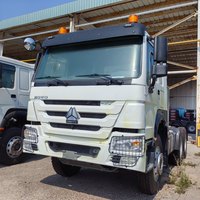 Camion tracteur poids lourd 6x4 pour remorque surbaissée, transport longue distance, logistique, transport sur site minier, tête de camion tracteur, tracteur-primeur
