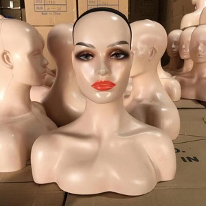 小売業の成功のために、プレミアムな笑顔マネキンでディスプレイを