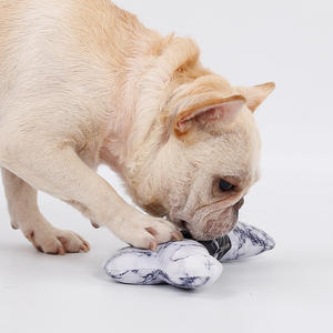 Mermer tasarım kemik şekli Pet çiğneme oyuncağı çevre dostu güçlü Squeak köpek oyuncaklar dayanıklı naylon yapılmış - Product Image 6