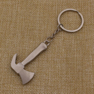 Accessoire multi-outils pratique avec tournevis, ouvre-bouteille et clé, porte-clés en métal personnalisé - Product Image 1