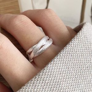 Anillo de Plata de Ley S925 con Diseño Geométrico Abierto para Uso Diario de Mujer - Product Image 4