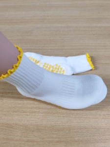 Vietnam Made Custom Logo Cotton Blend Ruffle Crew <b>Socks</b> with Hearted Patterns Low MOQ 100 <b>Cozy</b> Gym Grip <b>Socks</b> for Warmth - Product Image 5