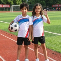 Ensemble de maillots de football personnalisés pour enfants, col en V, manches courtes, maillot et short pour match de football en plein air, tenue d'équipe d'étudiants