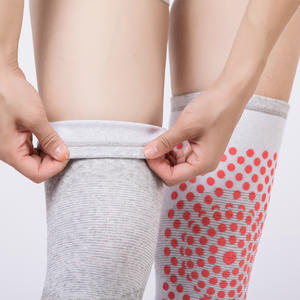 Paire <span class=keywords><strong>de</strong></span> genouillères <span class=keywords><strong>auto</strong></span>-chauffantes <span class=keywords><strong>de</strong></span> haute qualité pour garder au chaud les genoux et les jambes. - Product Image 6