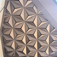 Décoration de plafond de bâtiment commercial de bureau créatif panneau de plafond 3d architectural en aluminium avec éclairage LED
