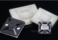 Meilleures bases de montage auto-adhésives pour supports de serre-câbles, assemblées avec vis et serre-câbles