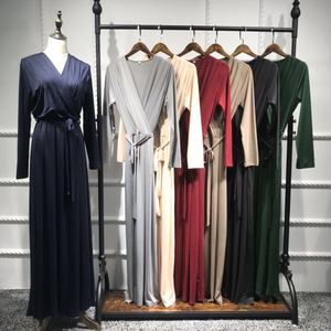 Abaya musulmane 2023, Moyen-Orient, Dubaï, robe pour femmes musulmanes, col en V croisé, vêtements islamiques, couleur unie décontractée, abaya islamique longue - Product Image 1