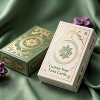 Coffret de cartes de tarot personnalisées avec estampage à chaud doré, en papier, pour divertissement familial et usage promotionnel, incluant un guide et un cadeau