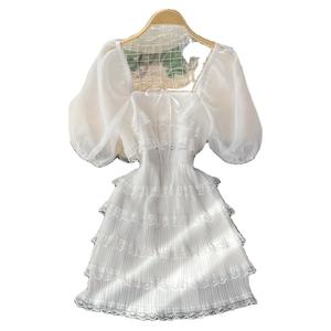 2026 verano nuevo Vestido de <span class=keywords><strong>playa</strong></span> francés <span class=keywords><strong>con</strong></span> lazo vacaciones en la <span class=keywords><strong>playa</strong></span> blanco cuello cuadrado pastel vestido Puff manga vestido de malla - Product Image 1