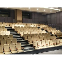 Tribune télescopique électrique avec sièges à accoudoirs rembourrés pour auditorium et salle de conférence