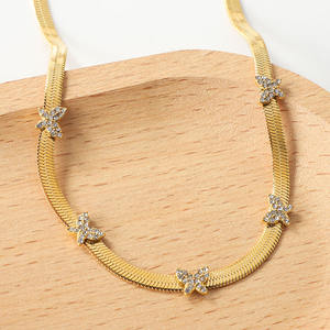 قلادات نسائية جديدة بالجملة من MICCI مطلية بالذهب متعددة الطبقات مع سلسلة زركون وقلادة على شكل فراشة - Product Image 3