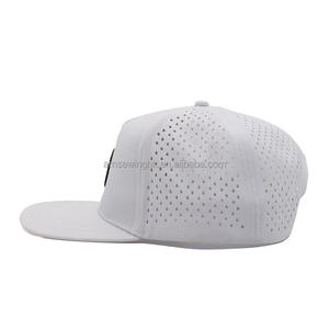 Gorra de Béisbol Unisex de Alta Calidad, Personalizada, de 5 Paneles, 100% Poliéster Oxford, con Patrón de Hojas/Puntos, Blanca, para las Cuatro Estaciones - Product Image 3