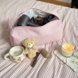 Custodia per Asciugacapelli Trapuntata a Nido d'Ape con Logo Personalizzato, Pronta per la Spedizione, per Dyson Airwrap e Airstrait, Rosa - Product Image 5