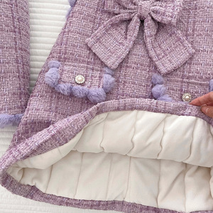 Vêtements mignons en gros pour filles : Manteau rembourré et épaissi à col nœud, robes d'hiver pour filles de 90 à 150 cm - Product Image 5