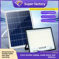 Projecteur Solaire 300W 644 LED Étanche IP67 Panneau Monocristallin Dämplein-obscurité à l'Aube Télécommande pour Jardin Rue Vente en Gros