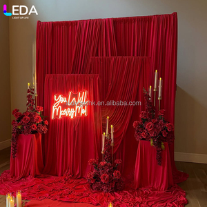 ชุดตกแต่งเวทีงานเลี้ยงแบบเรียบง่าย LEDA ผ้าม่านสีแดงนม ผ้าไหม ฉากหลัง ซุ้มโค้งสี่เหลี่ยม สำหรับงานแต่งงาน - Product Image 1