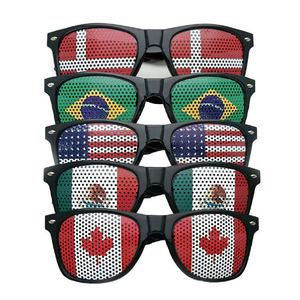 Set de Artículos Deportivos para Fanáticos del Fútbol y Fútbol Americano, con Bandas para la Muñeca, Bufandas y Banderas de los Países Participantes en la Copa Mundial 2026: Jordania, México, Brasil, Arabia Saudita, Argentina, Canadá - Product Image 3