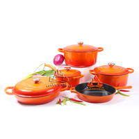 Cocotte en fonte à double usage avec revêtement émaillé intérieur et extérieur, fond plat, compatible gaz et induction, personnalisable