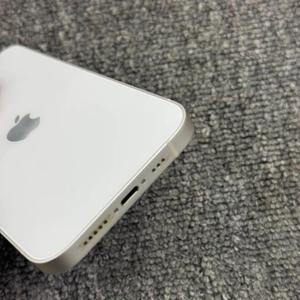 Venta al Por Mayor a Bajo <span class=keywords><strong>Precio</strong></span> de Teléfonos <span class=keywords><strong>iPhone</strong></span> <span class=keywords><strong>13</strong></span> Usados Originales, Versión Desbloqueada IOS, 256 GB, en Buen Estado, Disponibles para la Venta - Product Image 5