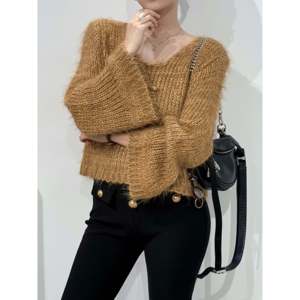Pull col rond uni gris foncé pour femmes - Product Image 3