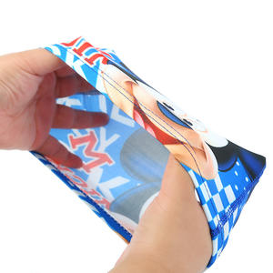 Bonnet de bain unisexe en nylon imprimé pour adultes, idéal pour la natation et les sports nautiques - Product Image 4