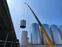 Fermenteur sous pression en acier inoxydable 10000L 20000L pour la production d'alcool en brasserie, chauffage électrique à vapeur