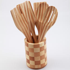 Suministro directo de fábrica Juego de espátula de bambú a rayas de cuatro piezas Incluye utensilios y cubos de almacenamiento con rejillas - Product Image 6