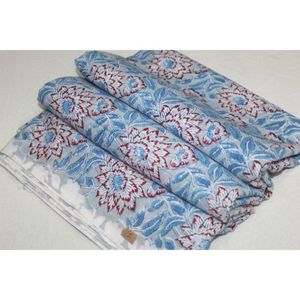Tela Tradicional India con Estampado Sanganeri, Impresa a Mano con Bloques, 100% Algodón, Material para Decoración del Hogar - Product Image 1