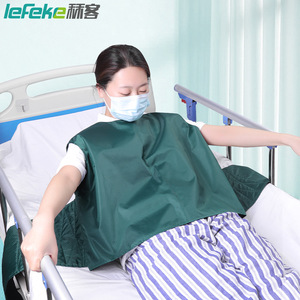 Los pacientes mayores postrados en cama en el condado de Like necesitan sujeciones, sujeciones para sillas de ruedas y prendas de sujeción para camas para ser controlados. - Product Image 1