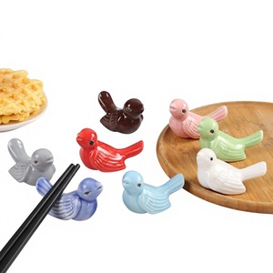 Poggiacoltelli in Porcellana Stile Giapponese con Design a Piccola Rondine; Prodotto a Quanzhou per Uso Alberghiero, Domestico e Commerciale; Decorativo - Product Image 1