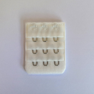 <span class=keywords><strong>Reggiseno</strong></span> Extender <span class=keywords><strong>3</strong></span> <span class=keywords><strong>ganci</strong></span> <span class=keywords><strong>3</strong></span> file elastico fascia del <span class=keywords><strong>reggiseno</strong></span> gancio extension per le donne - Product Image 3