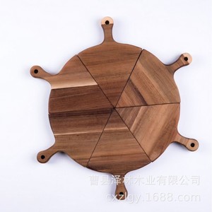 Assiette à steak en bois irrégulière avec poignée pour servir des pizzas et des plats lors de fêtes - Product Image 5