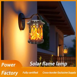 Lampes murales de jardin électriques décoratives et projecteurs LED solaires pour la conception de paysages de jardin - Product Image 3