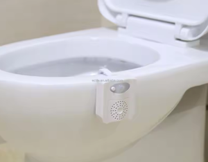 Lámpara de Inodoro con Sensor de Movimiento Automático a Prueba de Agua, Regalo Novedoso, 8 Colores LED - Product Image 4