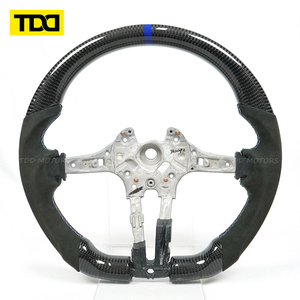 Volant de course en fibre de carbone TDD 3 branches avec marquage bleu pour BMW F10 F30 E90 E46 F20 M3 M5 M6 - Product Image 2