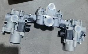 Repuestos para camiones, piezas de repuesto para camiones, paquete de eje ABS de 1/4M, nueva condición, válvula de freno de 4725001230 12V para modelo de coche de remolque - Product Image 4