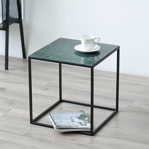 Nordico moderno <span class=keywords><strong>quadrato</strong></span> <span class=keywords><strong>nero</strong></span> tavolino laterale in ferro con marmo naturale verde sulla fabbrica di mobili direttamente in Cina - Product Image 2