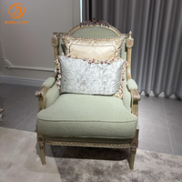 Salon Royal Français Ensemble Personnalisable en Bois Meubles Classiques pour Villa Hôtel Européen de Luxe Chaise de Loisirs Rétro en Velours Antique