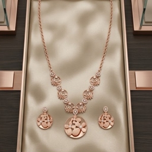 Juego de Collar y Pendientes Florales de Plata 925 con Oro Rosa Italiano, Joyería Fina para Mujer, Regalo para Boda, Compromiso o Fiesta - Product Image 4